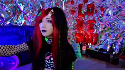    online show from February 22, 2:06 am