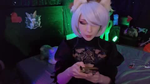 Snapshot of jiglipuf chatting on March 14, 2:17 am online show from March 14, 2:17 am