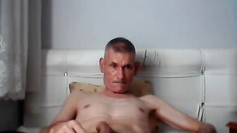 Snapshot of jigolo_golo35 chatting on July 3, 1:17 pm jigolo_golo35 online show from July 3, 1:17 pm