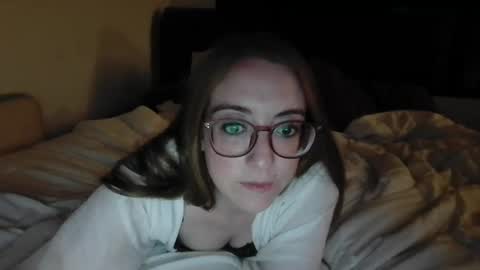Snapshot of jilliangiselle chatting on July 31, 4:23 am jilliangiselle online show from July 31, 4:23 am