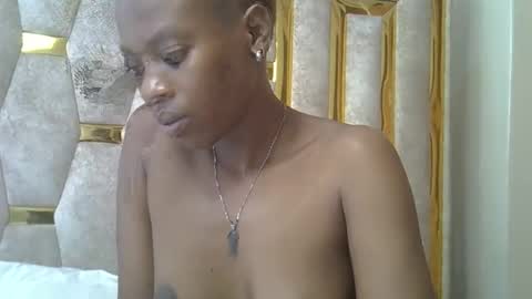 Snapshot of jilly_venus chatting on November 22, 12:15 pm Jill online show from November 22, 12:15 pm