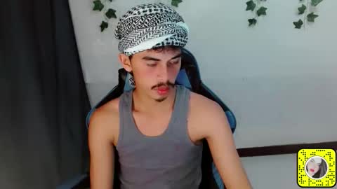 Snapshot of jim_cumxx chatting on September 14, 9:41 am JIMBOY online show from September 14, 9:41 am