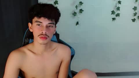 Snapshot of jim_cumxx chatting on September 21, 8:38 am JIMBOY online show from September 21, 8:38 am