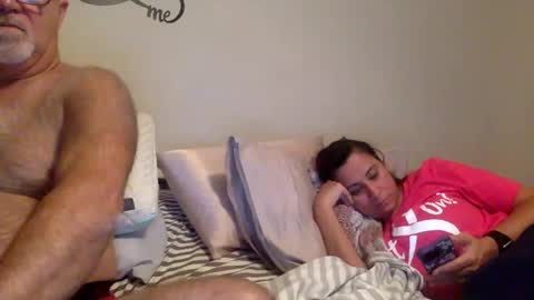 JimandTiff online show from October 28, 10:01 pm