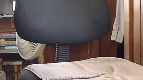 jimjr653 online show from April 20, 10:44 pm