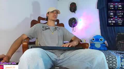 Snapshot of jimm66_ chatting on October 14, 1:06 am Jimm Independent Model online show from October 14, 1:06 am