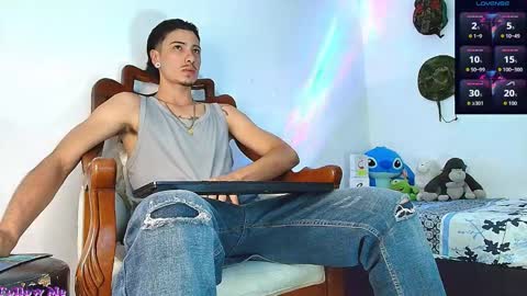 Snapshot of jimm66_ chatting on October 23, 1:05 am Jimm Independent Model online show from October 23, 1:05 am