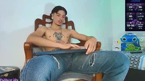 Snapshot of jimm66_ chatting on October 25, 1:29 pm Jimm Independent Model online show from October 25, 1:29 pm