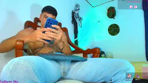 Snapshot of jimm66_ chatting on November 20, 4:51 pm Jimm Independent Model online show from November 20, 4:51 pm