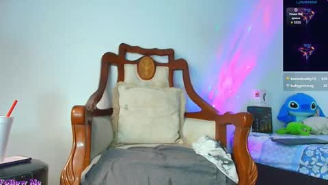 Snapshot of jimm66_ chatting on December 15, 2:38 am Jimm Independent Model online show from December 15, 2:38 am