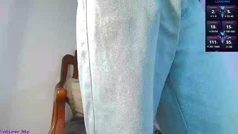 Jimm  Independent Model  online show from December 22, 1:41 pm