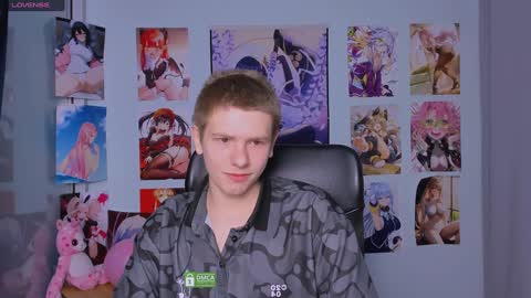 your dream  online show from February 7, 7:38 pm