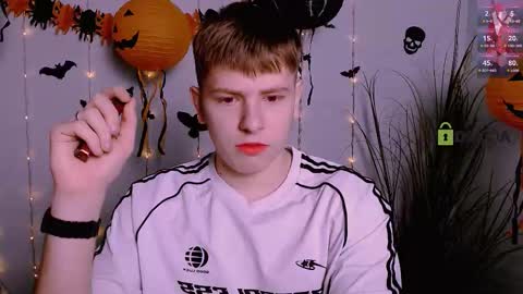 your dream  online show from October 22, 9:09 am