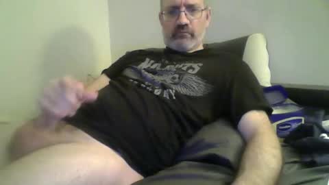 Snapshot of jimmielove2046 chatting on January 15, 4:25 am jimmielove2046 online show from January 15, 4:25 am