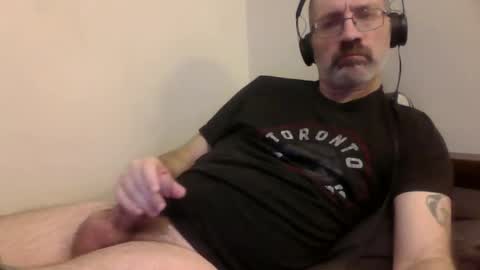 Snapshot of jimmielove2046 chatting on February 24, 5:54 am jimmielove2046 online show from February 24, 5:54 am
