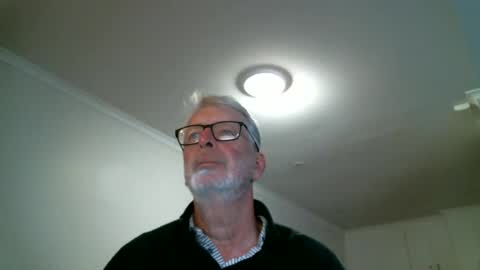 Snapshot of jimmy_bad_boy chatting on July 11, 5:10 am jimmy_bad_boy online show from July 11, 5:10 am