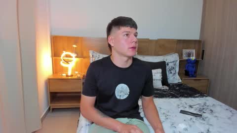 Snapshot of jimmy_vance79 chatting on September 20, 5:47 pm Jimmy Vance online show from September 20, 5:47 pm