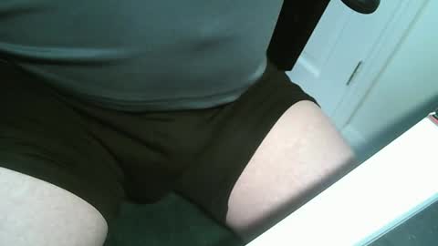 Snapshot of jimmychongax chatting on February 28, 7:56 pm Jimmychongax online show from February 28, 7:56 pm