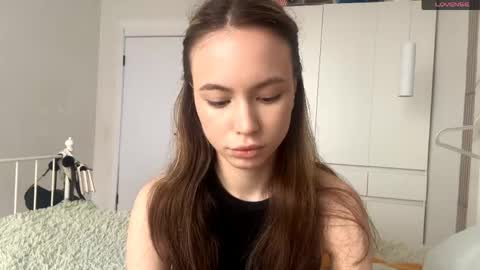 Kate online show from April 20, 6:27 am