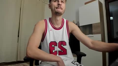 AlphaJimmy online show from November 3, 6:31 pm