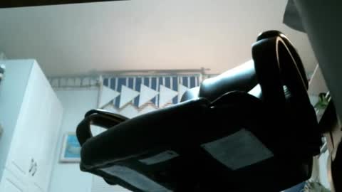 jimwellhung online show from March 20, 3:00 am