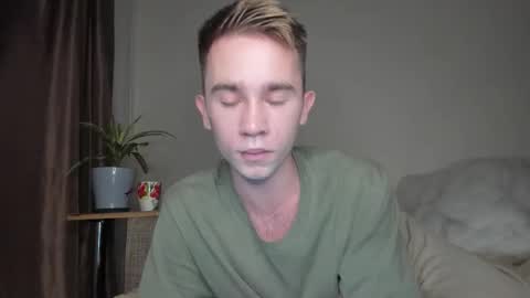 jimyti_bad_boy online show from September 18, 9:39 pm