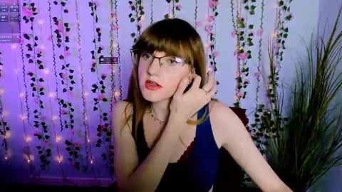 Snapshot of jina_toys chatting on September 17, 8:10 pm jina_toys online show from September 17, 8:10 pm