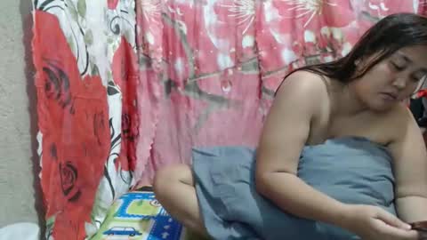 jinky212 online show from April 1, 2:01 am