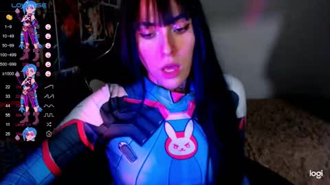 Snapshot of jinx_25 chatting on January 11, 2:20 am Jinx online show from January 11, 2:20 am