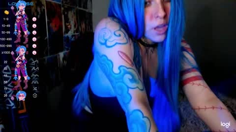 Snapshot of jinx_25 chatting on January 19, 5:26 am Jinx online show from January 19, 5:26 am