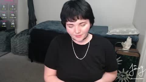 Snapshot of jinxyfawn chatting on June 27, 7:13 am jinxyfawn online show from June 27, 7:13 am