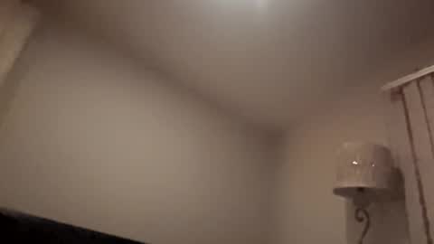 jizzle192 online show from February 12, 6:30 am