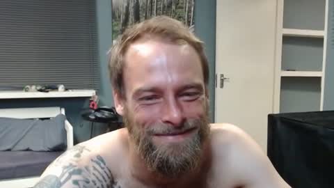 JamesJan van Rebel online show from February 3, 2:53 am