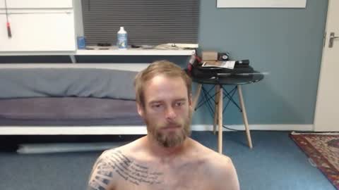 JamesJan van Rebel online show from March 6, 1:02 am