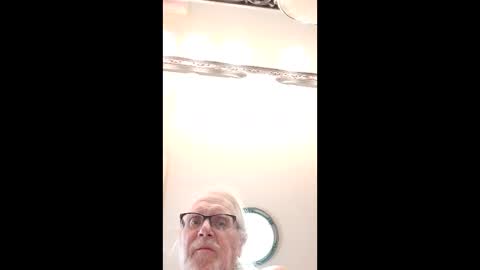 jjgg56774439 online show from January 11, 8:03 pm