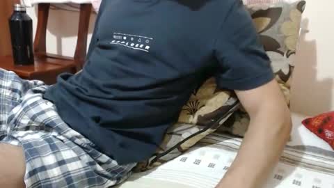 Snapshot of jjrod91 chatting on December 23, 1:25 am Jon online show from December 23, 1:25 am