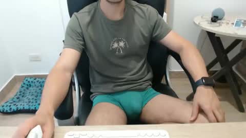 Snapshot of jjrod91 chatting on January 12, 8:47 pm Jon online show from January 12, 8:47 pm