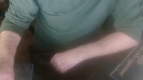 me online show from December 5, 8:33 pm