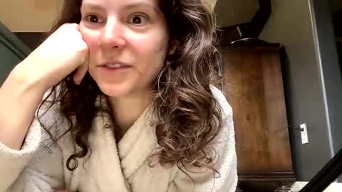 jlynn1997 online show from February 16, 2:13 pm