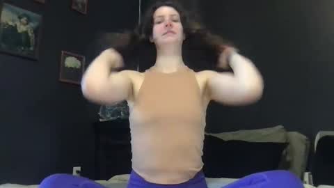 Snapshot of jlynn1997 chatting on May 4, 12:45 pm jlynn1997 online show from May 4, 12:45 pm