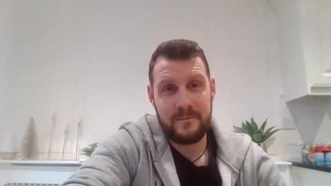 Snapshot of jmakk99 chatting on December 12, 12:33 pm jmakk99 online show from December 12, 12:33 pm