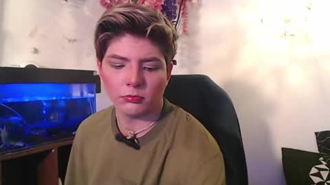 Snapshot of jnick_21 chatting on January 7, 1:49 am Nick online show from January 7, 1:49 am