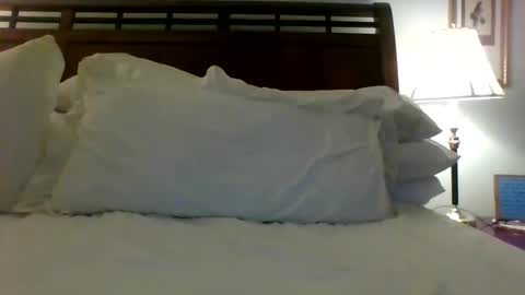 jnpip77 online show from January 14, 12:43 am