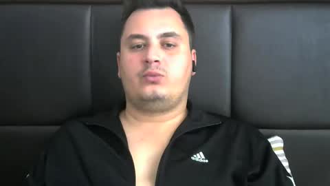 jnsnw online show from October 18, 12:39 pm