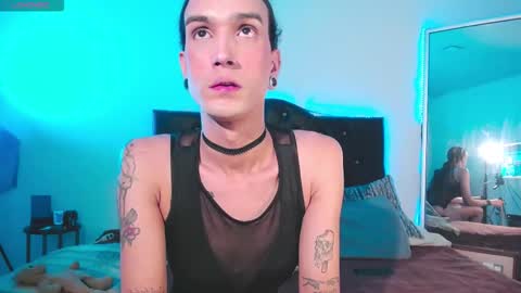 Snapshot of joaisaza chatting on February 24, 5:16 am Joa Isaza online show from February 24, 5:16 am