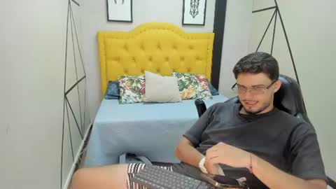 joan_blake online show from June 24, 10:53 pm