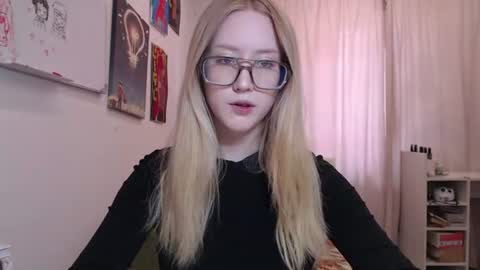 Snapshot of joan_kiss chatting on July 3, 7:26 am joan_kiss online show from July 3, 7:26 am