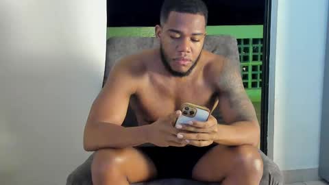 Snapshot of joan_saenz chatting on January 20, 1:39 am JOAN SAENZ online show from January 20, 1:39 am