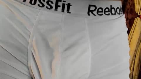 Snapshot of joan_saenz chatting on February 15, 8:33 am JOAN SAENZ online show from February 15, 8:33 am