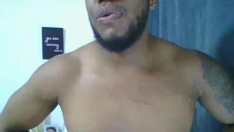 Snapshot of joan_saenz chatting on November 21, 1:15 am JOAN SAENZ online show from November 21, 1:15 am